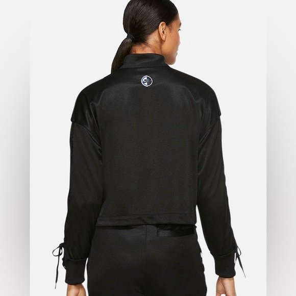 Nike jacket - Picture 3 of 7